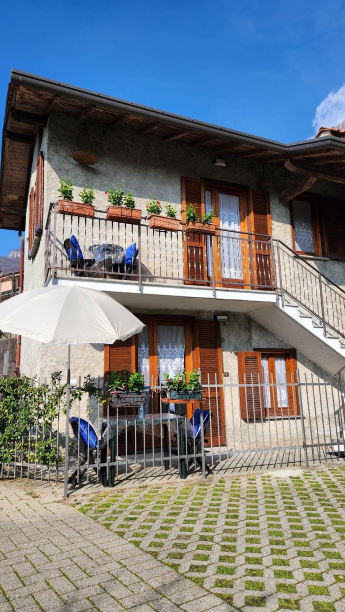 Laura'S Cottage With Lake View, Detached, 5 Kilometers From Varenna Lierna Luaran gambar