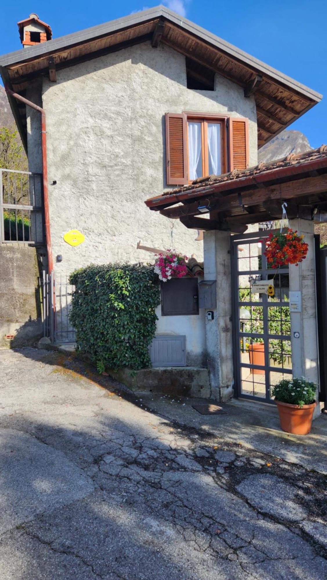 Laura'S Cottage With Lake View, Detached, 5 Kilometers From Varenna Lierna Luaran gambar